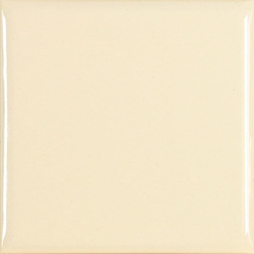 Carmen Caprichosa Crema 15x15