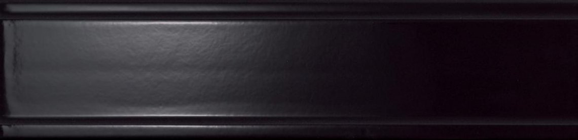 Petracers Ad Maiora Battiscopa Nero 12x50